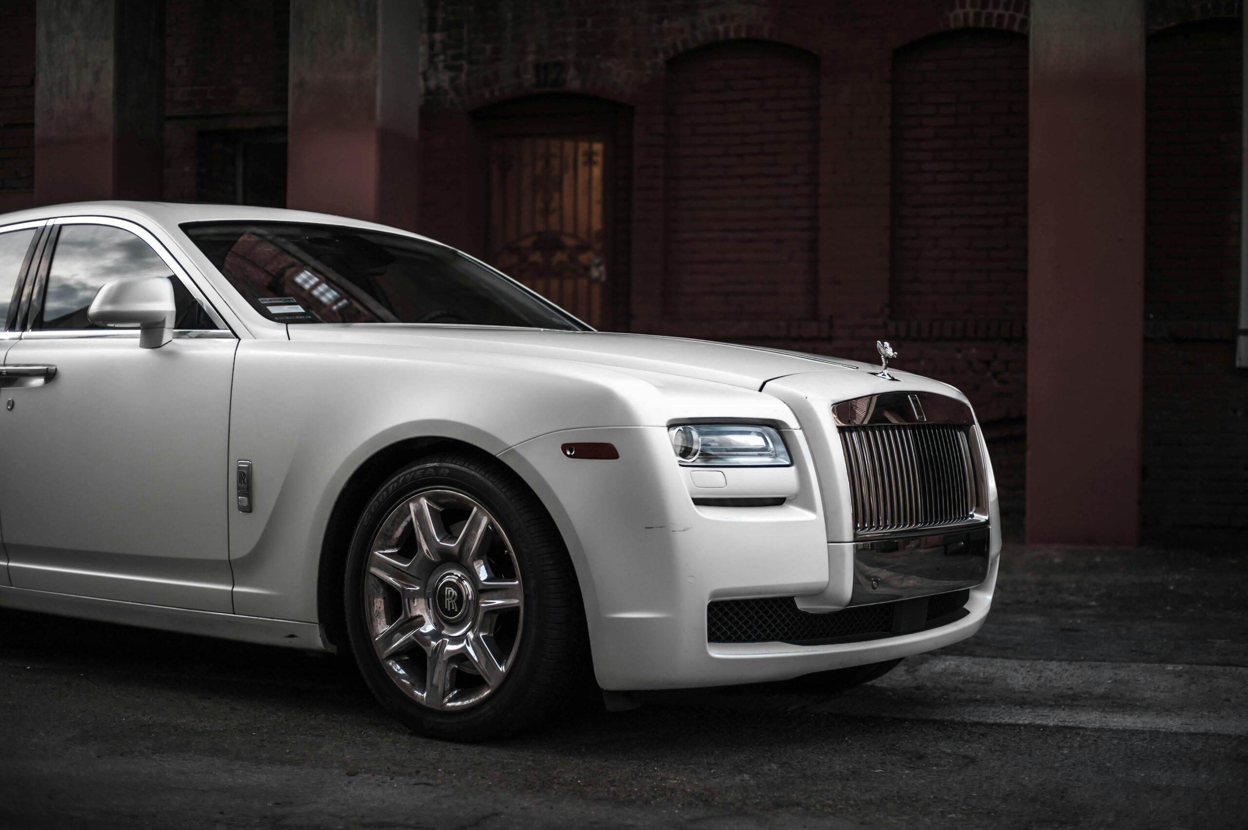 luxury car insurance