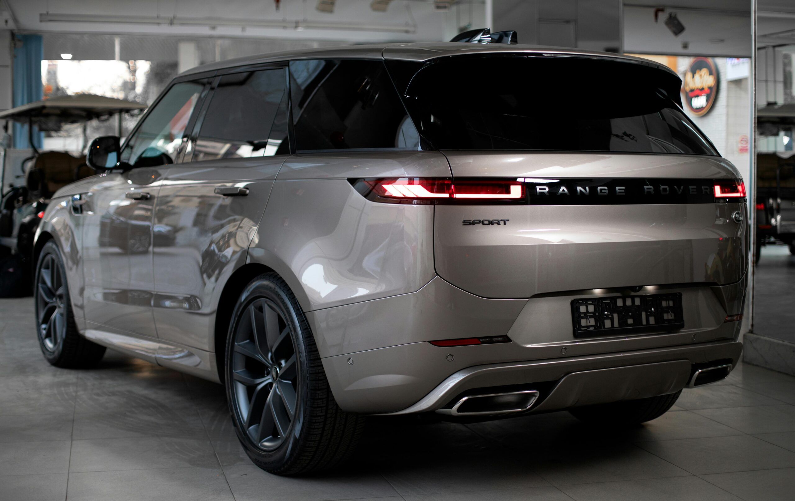 Rent Range Rover Sport Barcelona